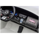 Elektrické autíčko Mercedes GT63 AMG - LCD, biele